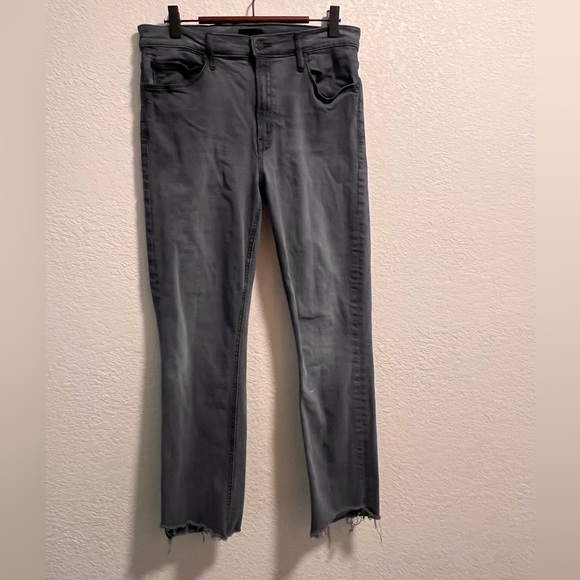 Mother denim jeans the high rize dazzler ankle step frey. Size 31. - Picture 2 of 4